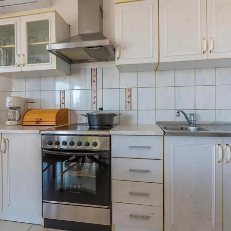 Apartament In 41530