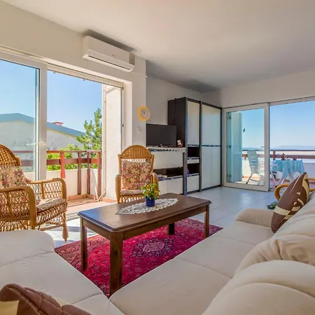 In 41530 Apartament